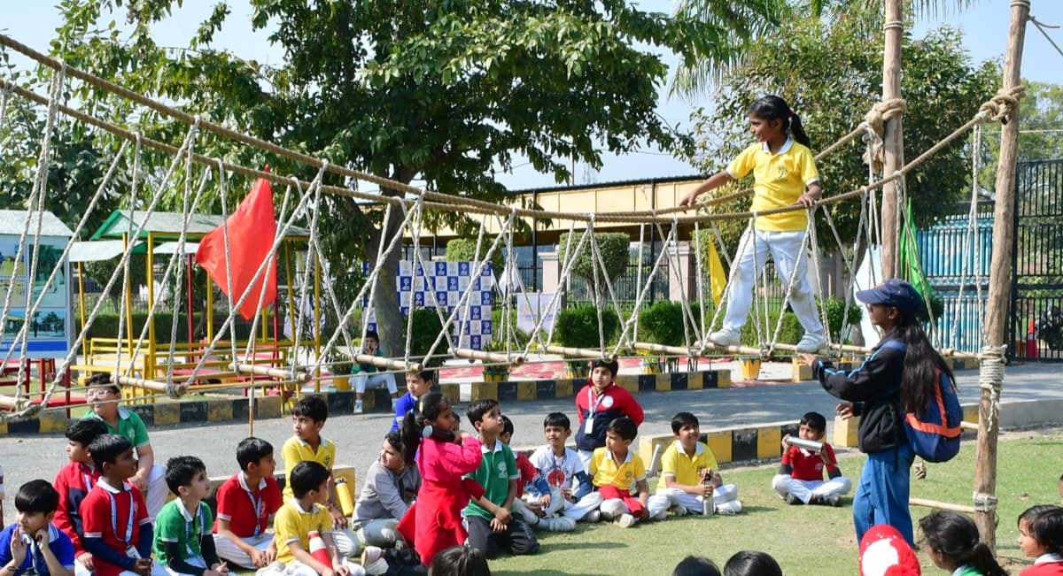 Adventure Camp Image 9