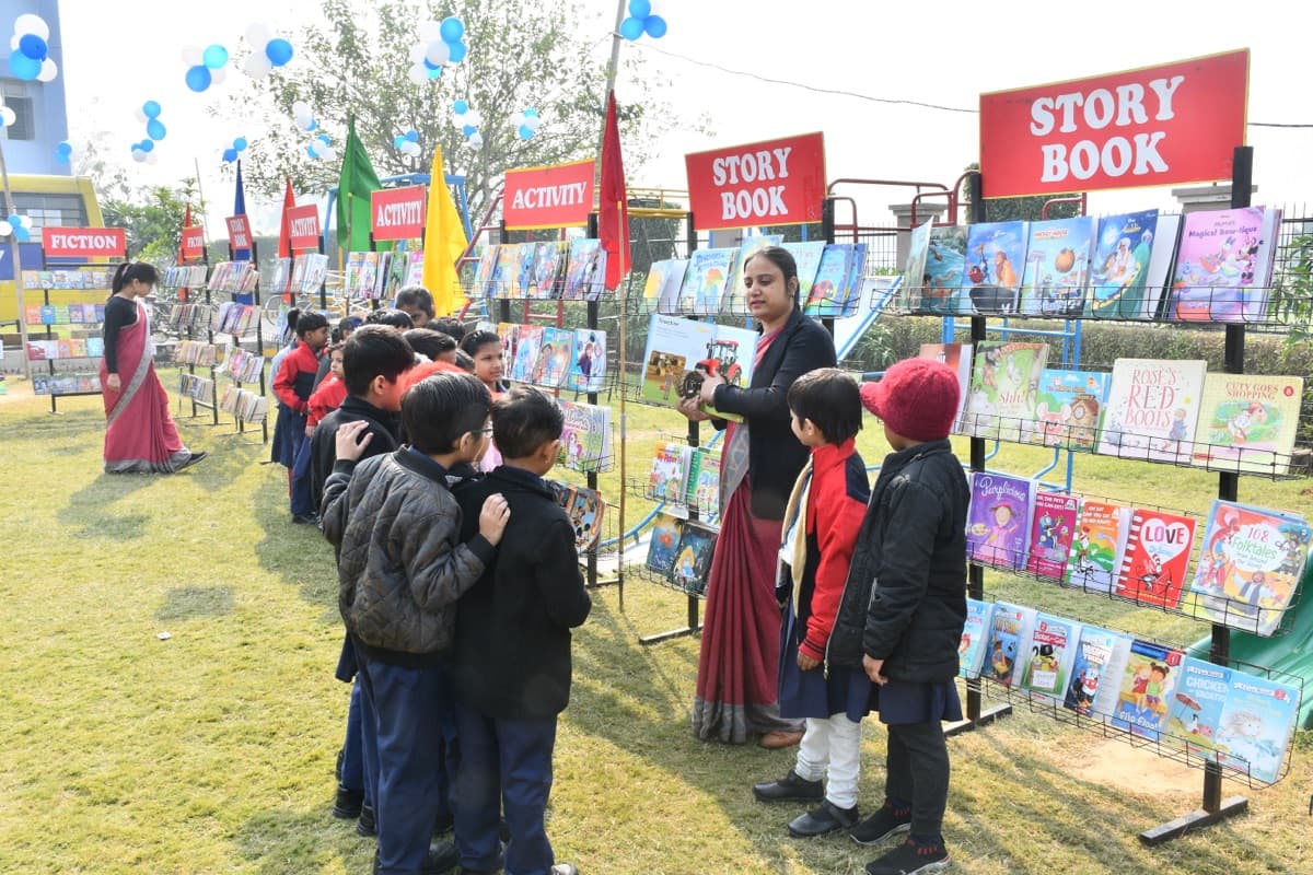 Book Fair Image 8