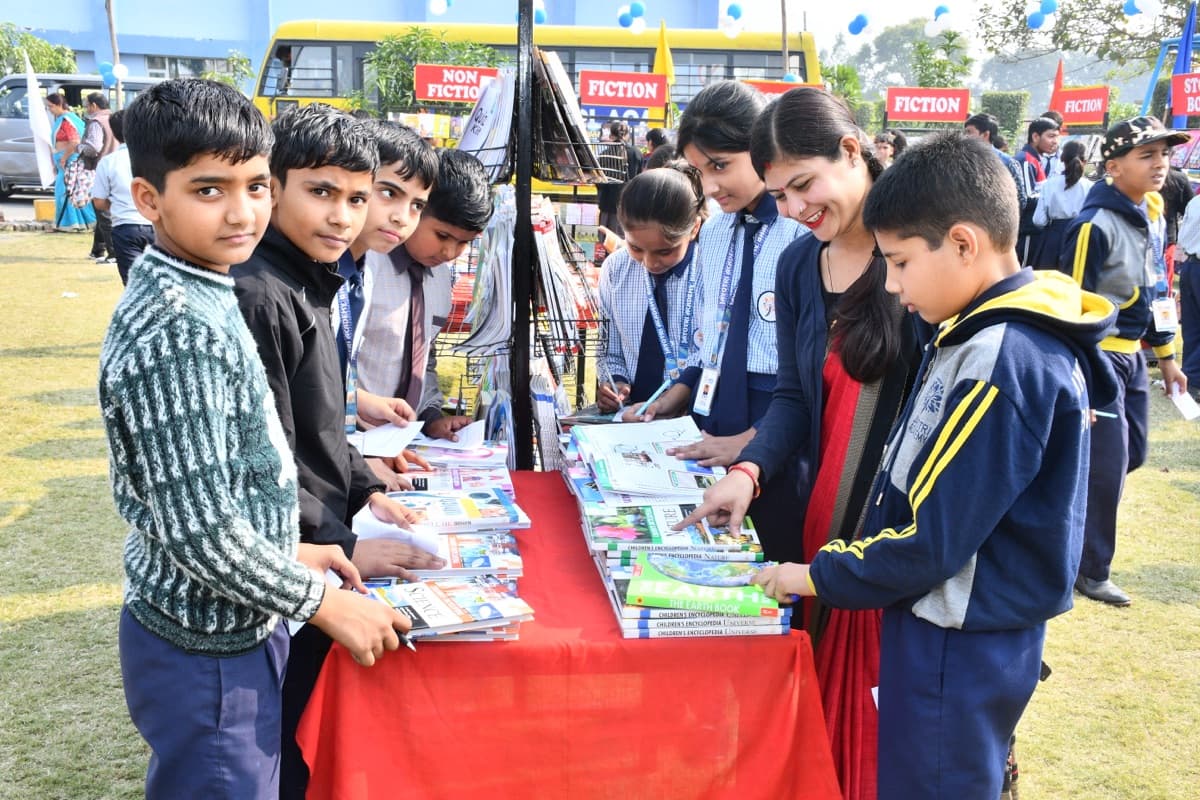 Book Fair Image 10